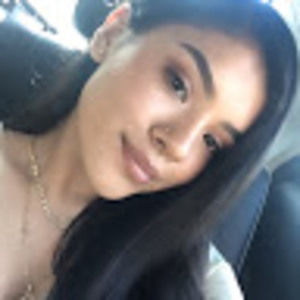 Meet your Posher, Lesly